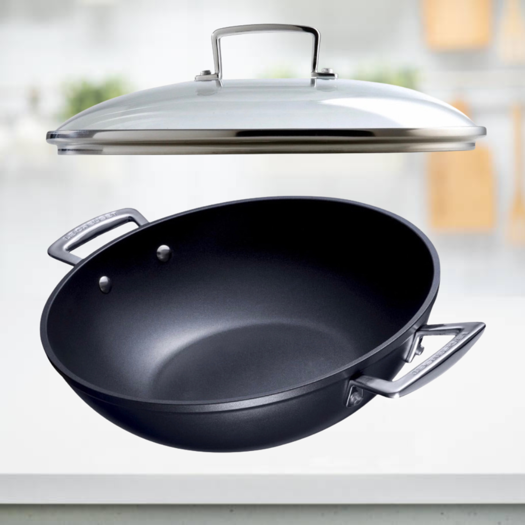 Le Creuset 32cm Wok Toughened Non-Stick (TNS) with Glass Lid