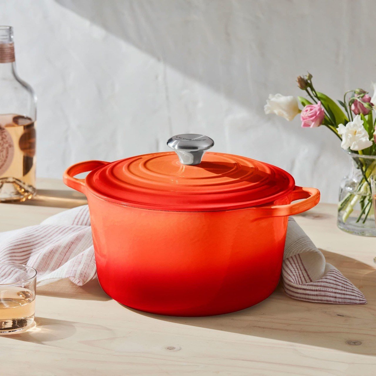Le Creuset 24cm Round Deep Casserole Signature Cast Iron Volcanic
