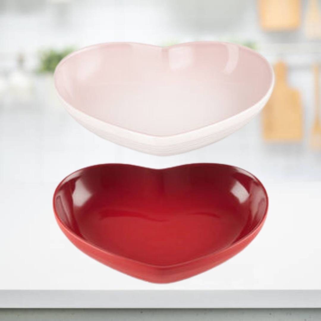 Le Creuset 21cm Medium Heart Dish Stoneware Shell Pink/Cerise
