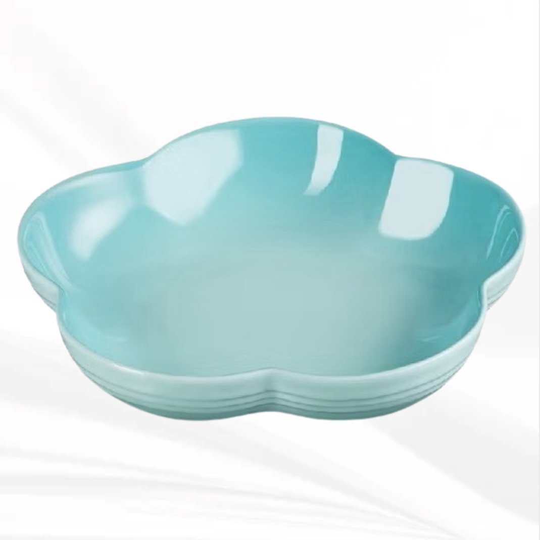 Le Creuset 20cm Flower Dish Stoneware Cool Mint