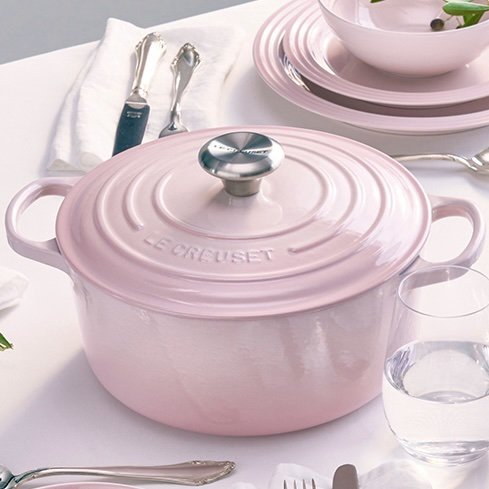 [NO LC BOX] Le Creuset 20cm Signature Round Cast Iron Shell Pink