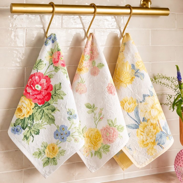 Ralph Lauren Tea Towels set of 2 Floral Designs
